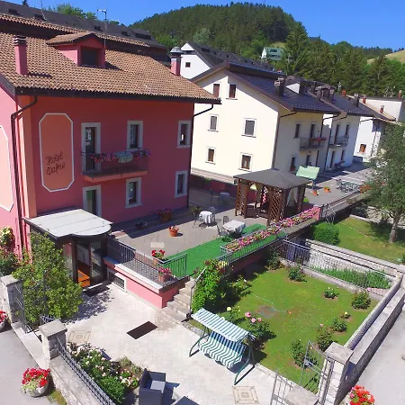 Dafne Hotel