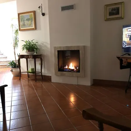Dafne Hotel